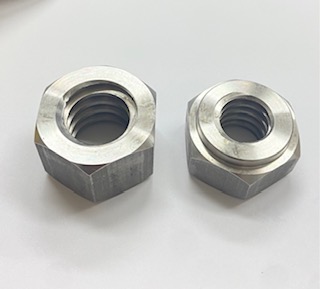 台形ねじ　TR24×P=5ナット（左）特注品